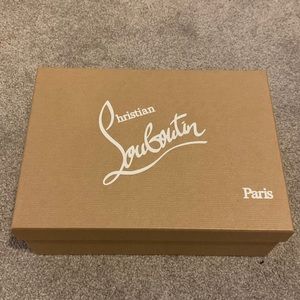 Christian Louboutin So Kate Shoebox